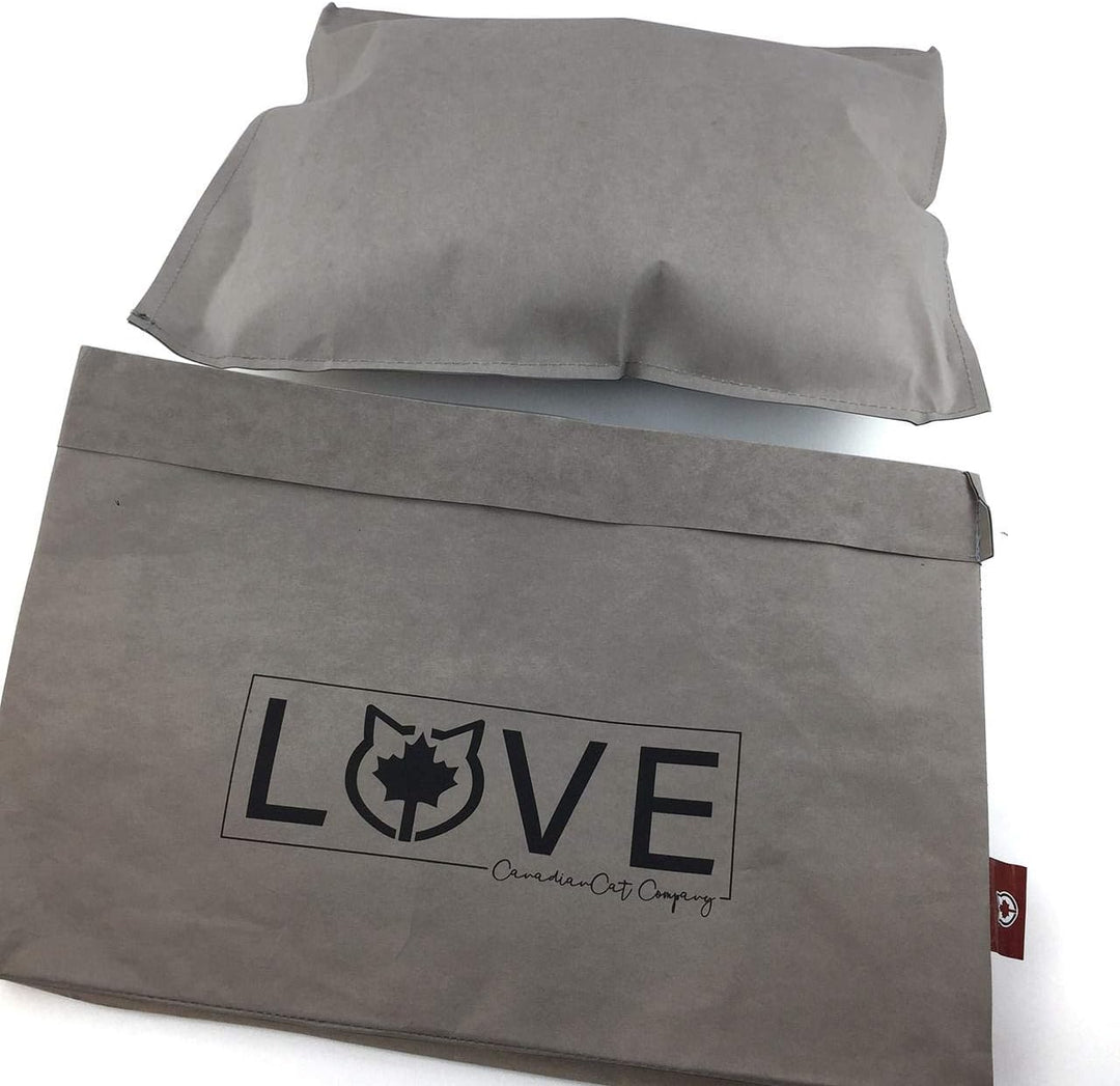 CanadianCat Company | Katzenbett 45 x 35 x 35 cm - Kuschelbett, Bettchen für alle Katzen die Pappe u