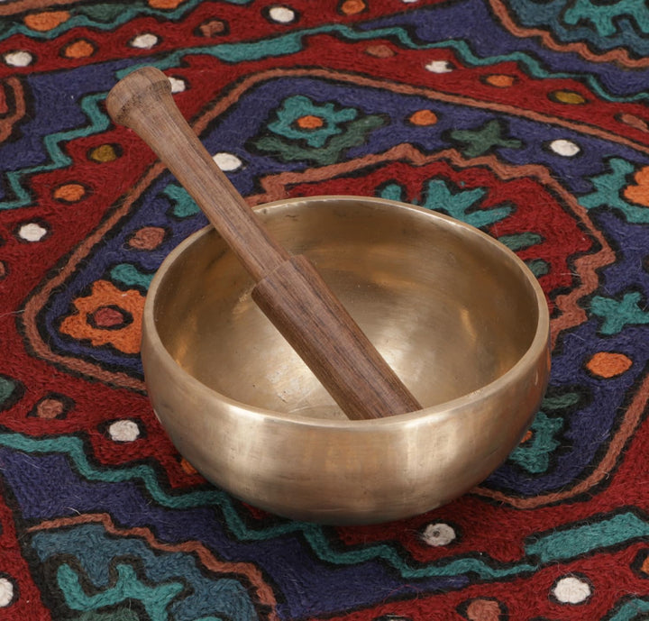 GURU SHOP Handgearbeitete Klangschale mit Langanhaltendem Ton, Tibet Klangschale - 13 cm, 13 cm