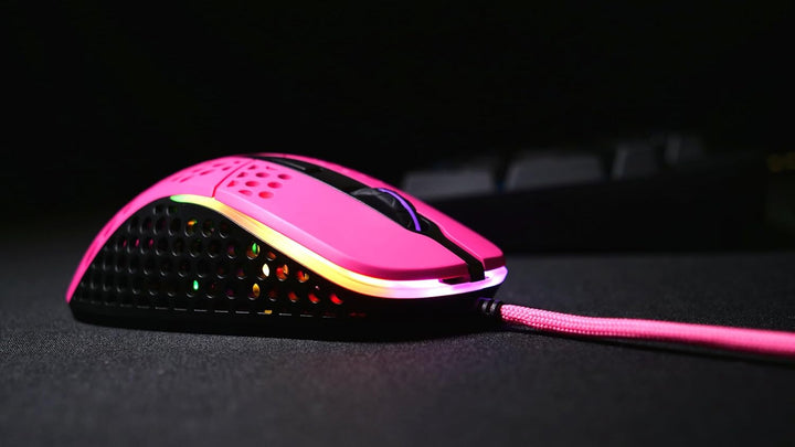 Xtrfy M4 RGB Ultraleichte Gaming-Maus, Rosa, XG-M4-RGB-PINK, Pink