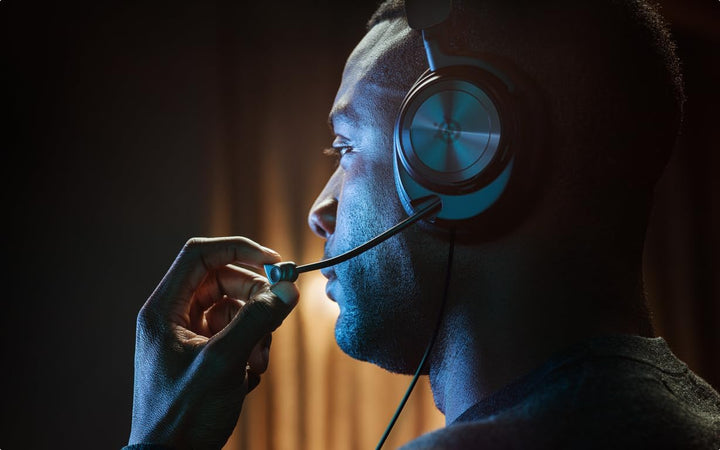 SteelSeries Arctis Nova Pro - Multi-System Gaming-Headset – Hi-Res Audio – 360° Surround-Sound – Gam