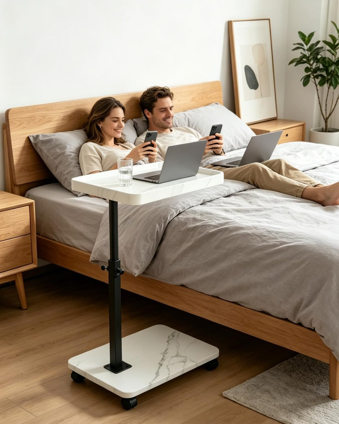 Beistelltisch Höhenverstellbar, Beistelltisch mit Rollen C Form Holz, 360° Rotierend Sofa Tisch, für