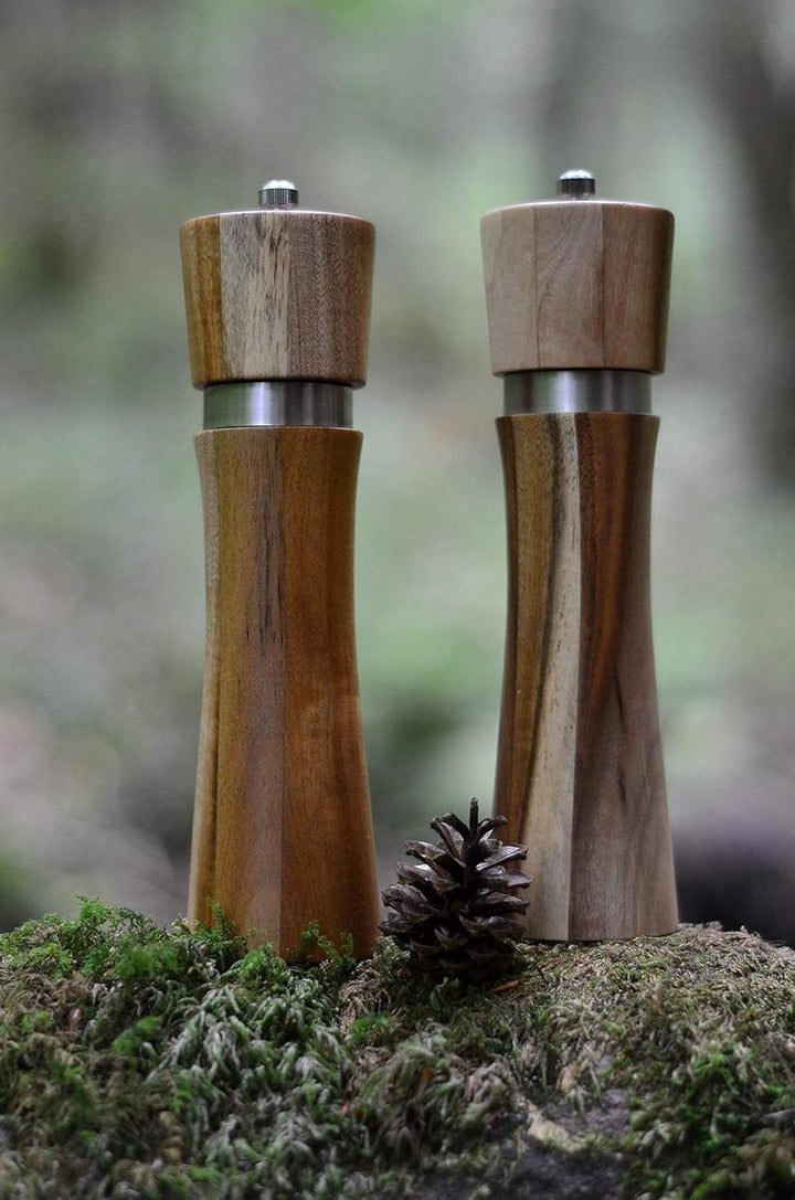 AUROMA Salz & Pfeffermühlen Set aus hochwertigem Akazienholz gefertigt | Modernes Design | Geschenki