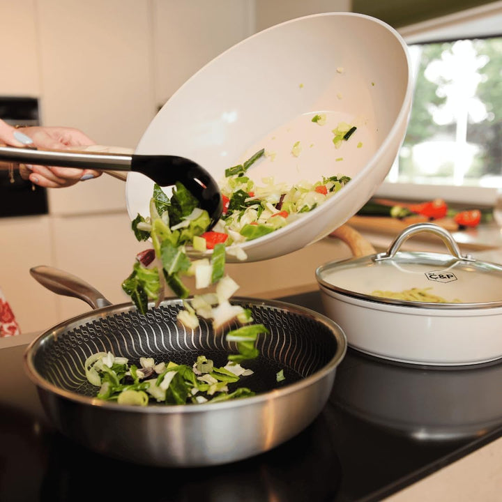 Cook & Pan - Go Ivory Wokpfanne 30 cm-Induktionsgeeignet-PFAS frei Keramik-Beschichtung -Antihaft- w