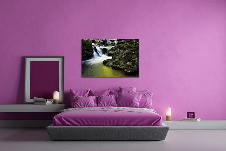 deyoli idyllischer Wasserfall in Irland im Format: 80x60 als Leinwandbild, Motiv fertig gerahmt auf