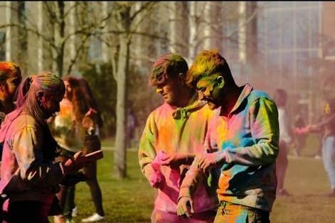 14 x 50 g/m² Pakete ungiftiges Holi-Farbpulver für Farblaufen, Partys, Festivals und verschiedene Ku