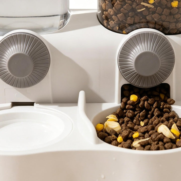 Automatischer Spender für Katzen | 1300 ml grosse Kapazität gegen Kippen | Futterspender und Tränke