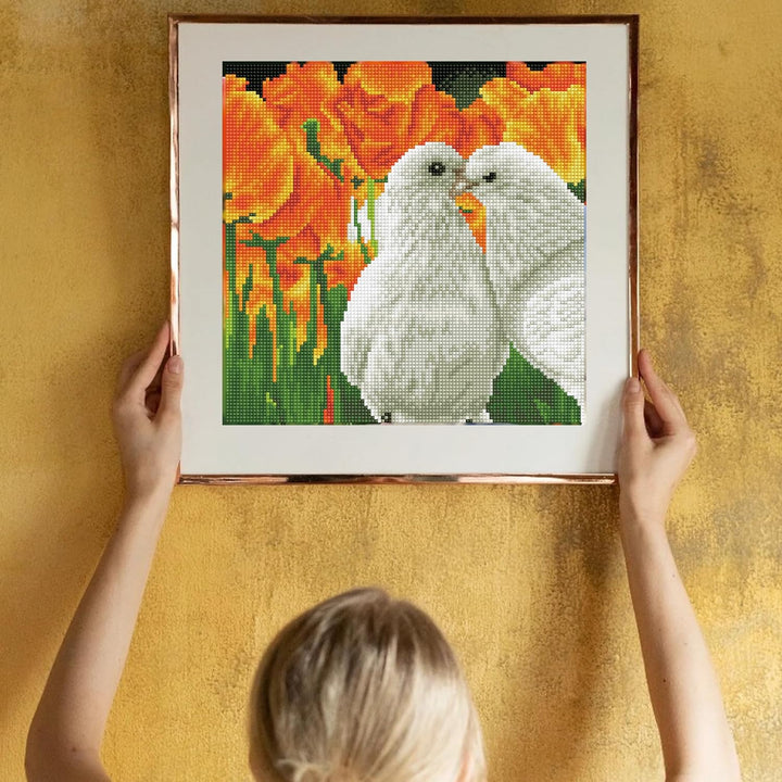 DIAMOND DOTZ DD5.077 - Original 5D Diamond Painting Set Küssende Tauben, Kreativset mit 11.236 Diama