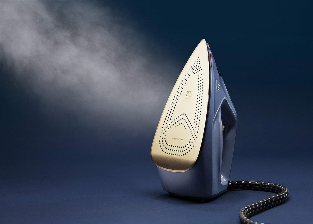Electrolux 910 013 384 E8ST1-6DBM Renew 800 Bügeleisen mit Dampfstation, Stahl, Metallic Blau, Metal