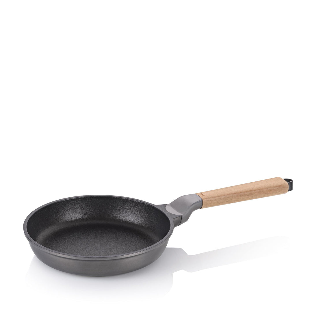 kela Bratpfanne Vitana, Ø 24 cm, Aluguss, grau, recycelbar, Allherdboden, antihaftbeschichtet, hitze