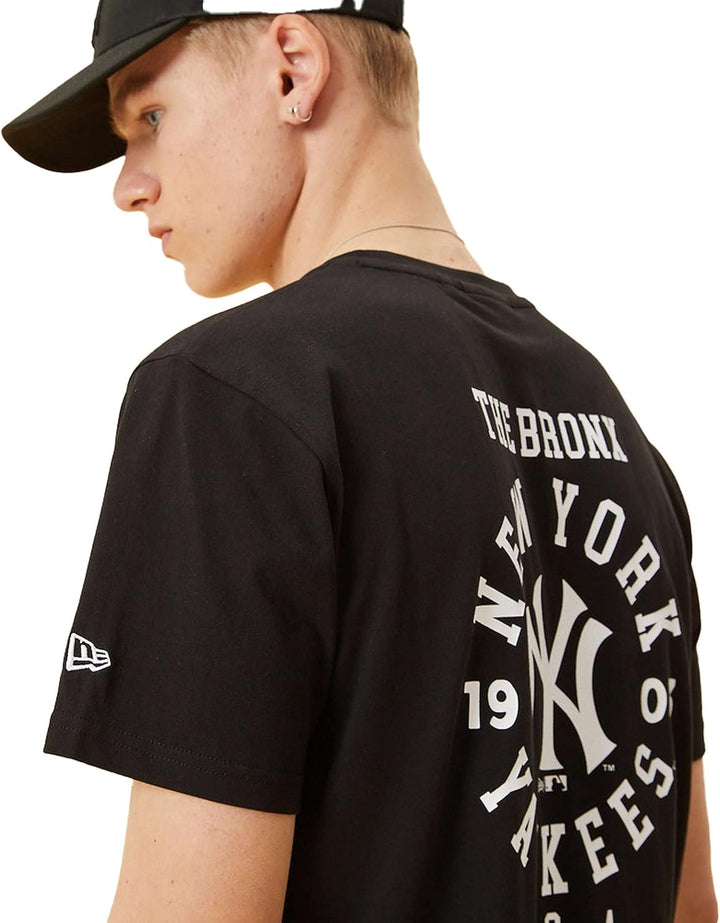 New Era - MLB New York Yankees Wordmark Graphic T-Shirt - Schwarz Farbe Schwarz M Schwarz, M Schwarz