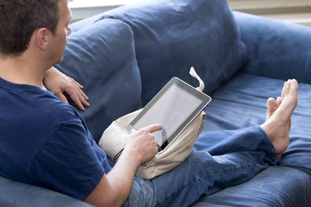 Book Seat 9346017000031 Lesesack/Buchstütze/Buchkissen/Tablet PC halter/Reisekissen mit Tasche, rose