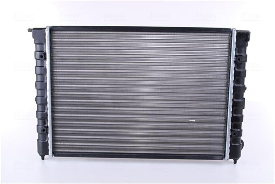 Nissens 651811 Kühler, Motorkühlung