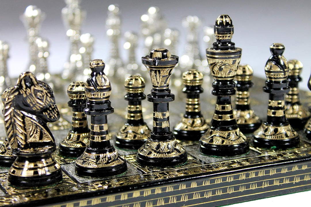 stonkraft Sammlerstück Messing Schachbrett mit 100% Messingfiguren Schachfiguren Münzen