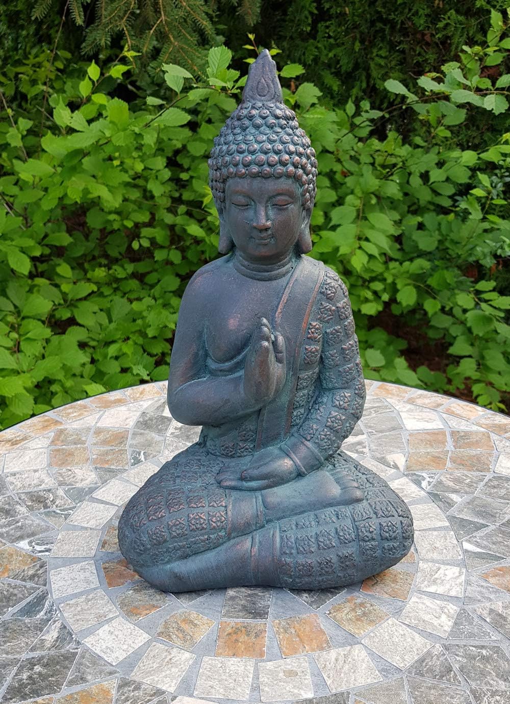 K&amp;L Wall Art Sitzende Buddha Figur für Innen- und Aussenbereich 33cm Feng Shui Deko Kunststein Statu
