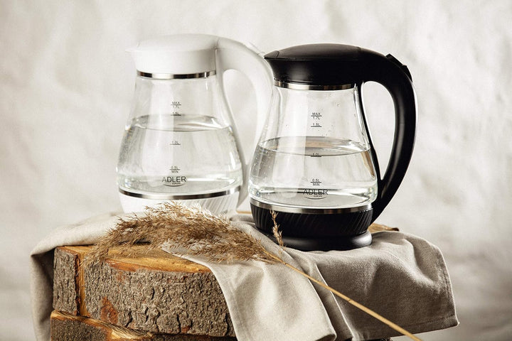 Adler Black Wasserkocher aus Glas mit einem Fassungsvermögen von 1,7 Liter und 2000 W Leistung AD 12