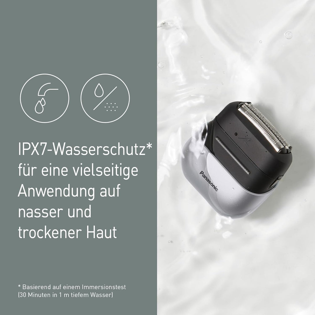 Panasonic ES-ACM3BW503 Series 700 Kompaktrasierer mit 3 Klingen, Nass- & Trockenrasierer für Männer,