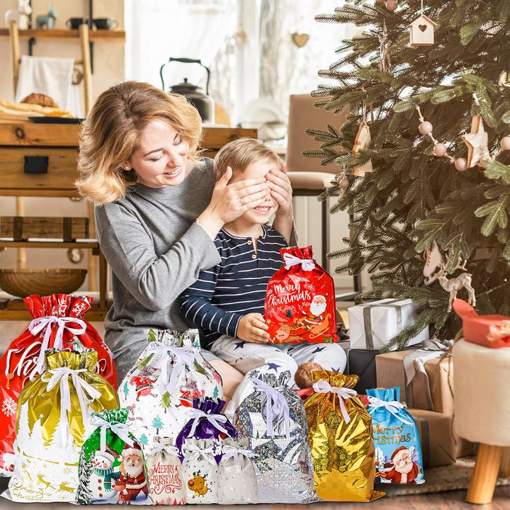 Weihnachts Geschenkbeutel mit Kordelzug - 15 Stück mit 15 Anhängern, 7 Designs, 5 Grössen, Wiederver