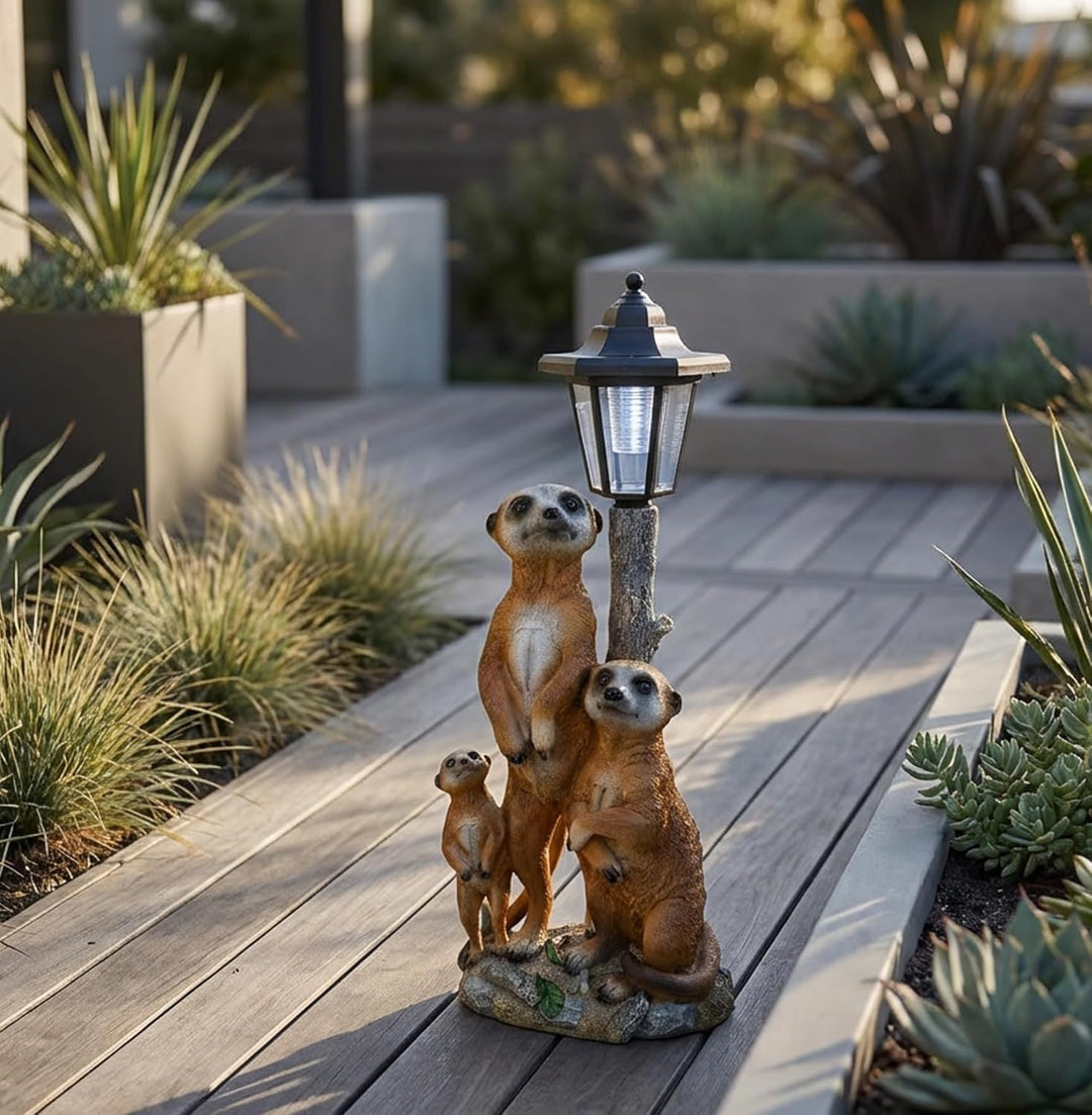 Kremers Schatzkiste Erdmännchen Familie mit Solarlaterne Figur Gartenfigur 51 cm Erdmännchenfamilie