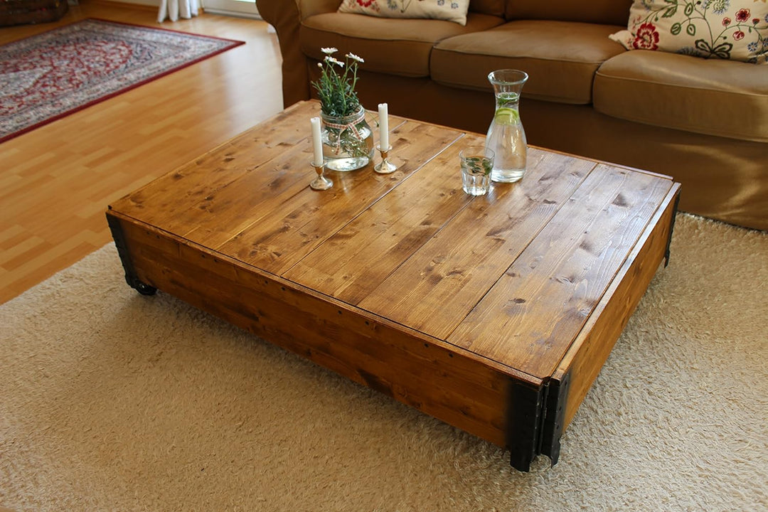 Uncle Joe´s, 104 x 64 x 30 cm, Holz, Hellbraun, Vintage, Shabby chic Couchtisch, braun, 104x64x30 cm