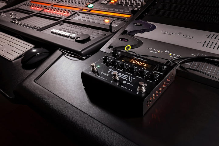 IK Multimedia TONEX Pedal Multi-Effekt-Pedal mit AI Machine Learning Technologie: Nachbildung von je