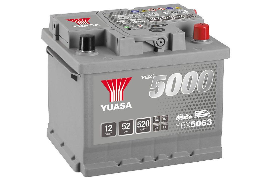 Yuasa YBX5063 Hochleistungs-Akku, 12 V, 52 Ah, 520 A, silberfarben