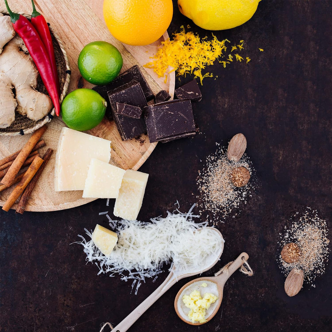 Microplane Zester Küchenreibe in Küstenblau für Zitrusfrüchte, Parmesan, Ingwer, Schokolade & Muskat