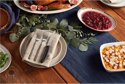 Victorinox, Swiss Classic, Profi Steakmesser-Set, 6-teilig, Extra Scharfe Klinge, Wellenschliff, 11