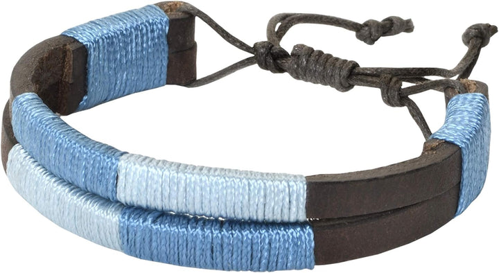 Argentinischer Ledergürtel mit passender Schnur und Lederarmband. Auf Leder gestickter Gürtel für Mä