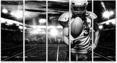 islandburner Bild auf Leinwand American Football Spieler Helm Mit Ball Im Stadion Schwarz Weiss Bild