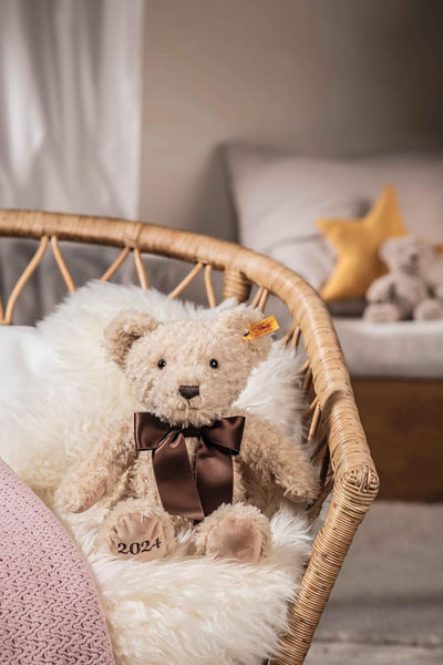 Steiff 113864 Cosy Jahresbär 2024, Pampas, 34cm