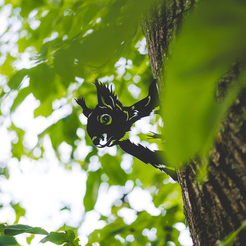 Baumstecker, Eichhörnchen in Matt Schwarz - Gartendeko für Draussen aus wetterfestem Stahl. Schöne G