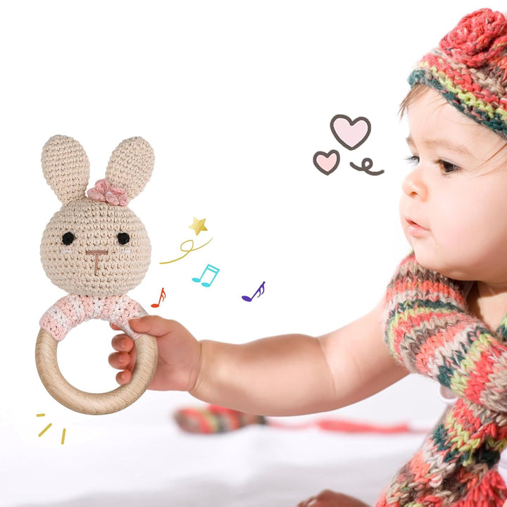 Gehäkelte Babyrassel - Häkeln Holz Greifling Handmade geschenk zur geburt Mädchen und Junge Geschenk