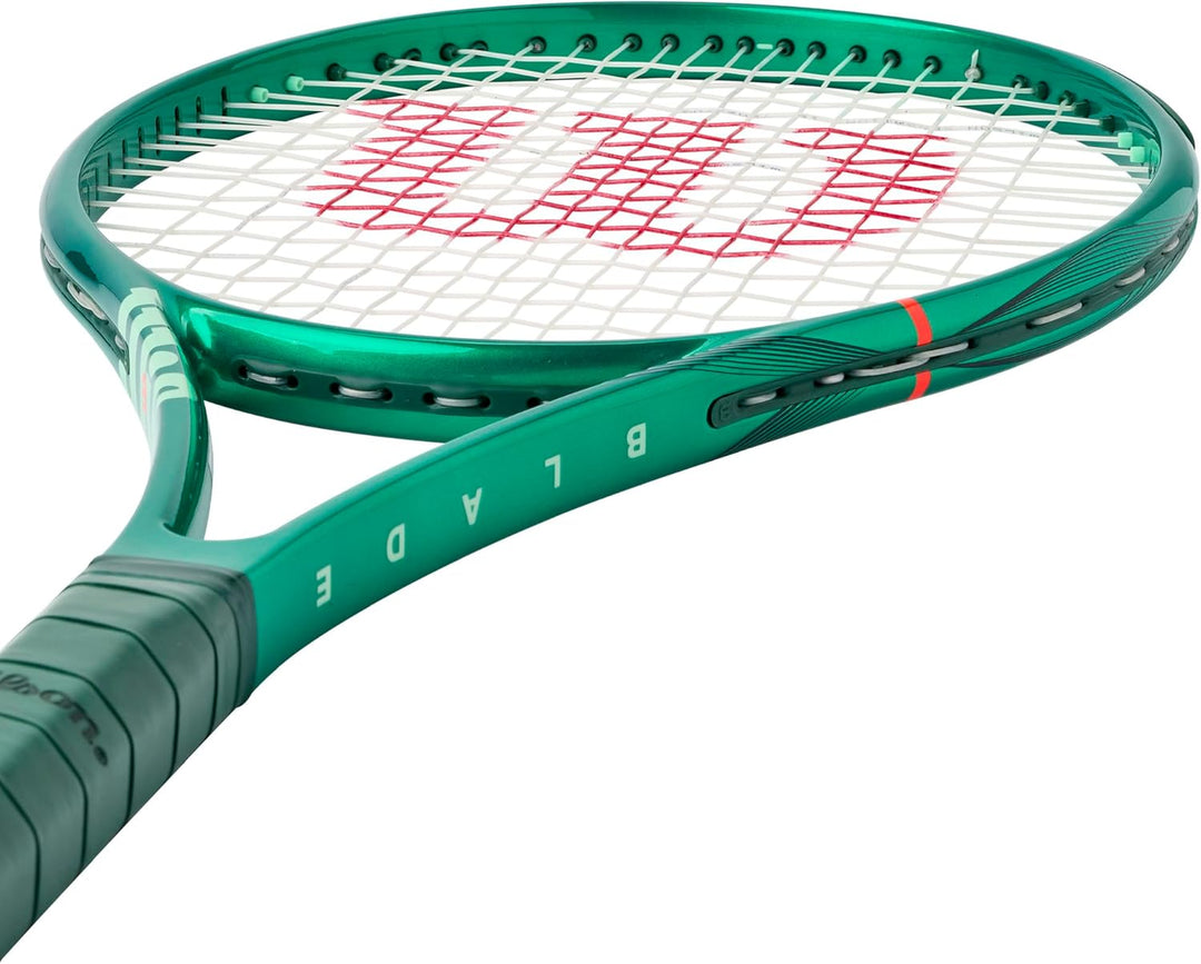 Wilson Blade 104 V10 Adult Performance Tennisschläger 4 - 4 1/2", 4 - 4 1/2"