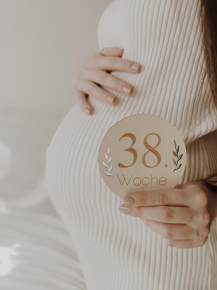 OLGS Holz Baby Meilensteinkarten 40 Meilensteine inkl. Stoffbeutel | Geschenkidee für werdende Mütte