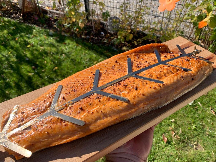 Grillanarchie Grizzly´s Delight für Flammlachs, Lachs, Fisch von der Planke und direkt gegrilltem Fi