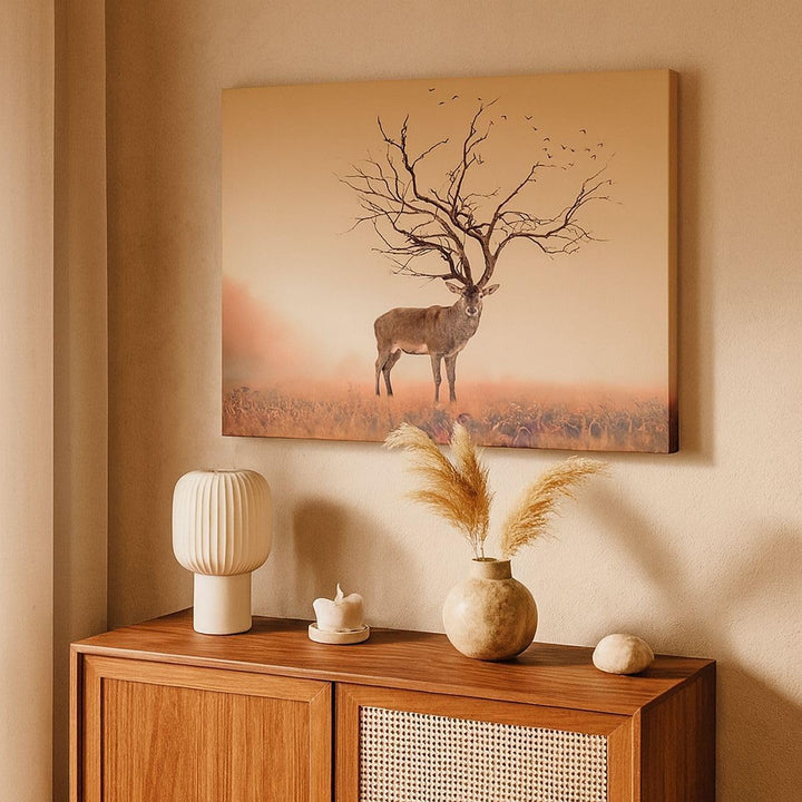 ARTTOR Bilder auf Leinwand 100x70cm Leinwandbild Hirsch Baum Nebel Wald Gross Wanddeko Bild Schlafzi