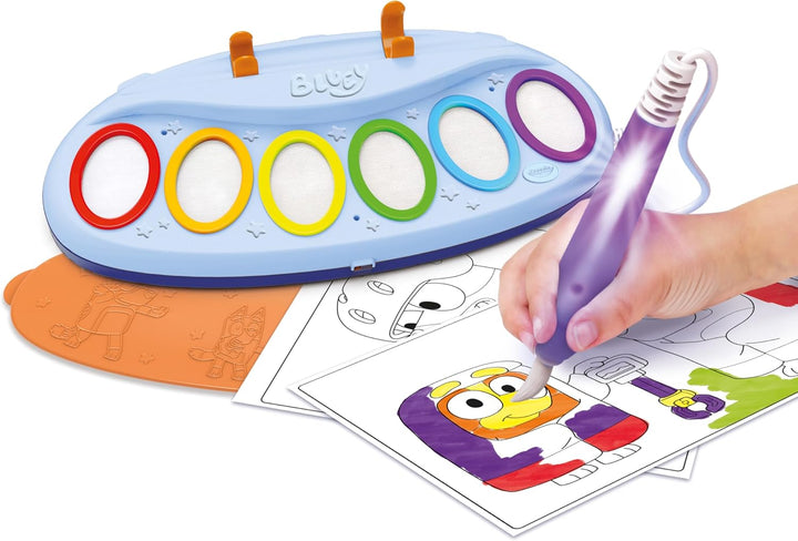 CRAYOLA Color Wonder, Magic Light Brush Bluey, Nicht fleckendes Malset | Kreative Beschäftigung und