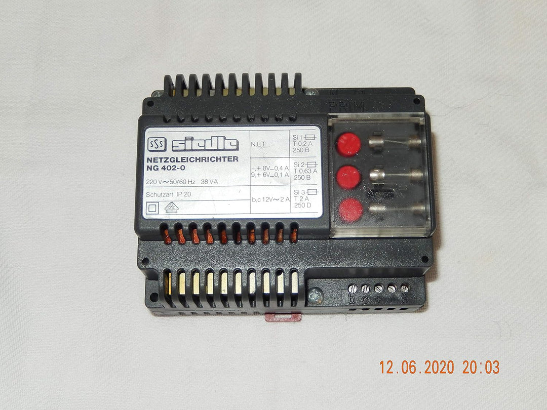 Siedle NG 402-0 Netzgleichrichter/Netzgerät/Netztrafo für Sprechanlage mit Anschlusshema, NEU ohne O