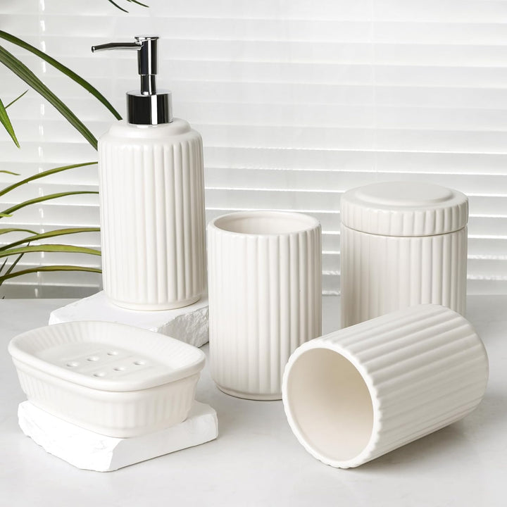 NOVAJOY Badezimmer Set Keramik – 5 Teile, Badezimmer Organizer mit Seifenspender, Seifenschale, Zahn
