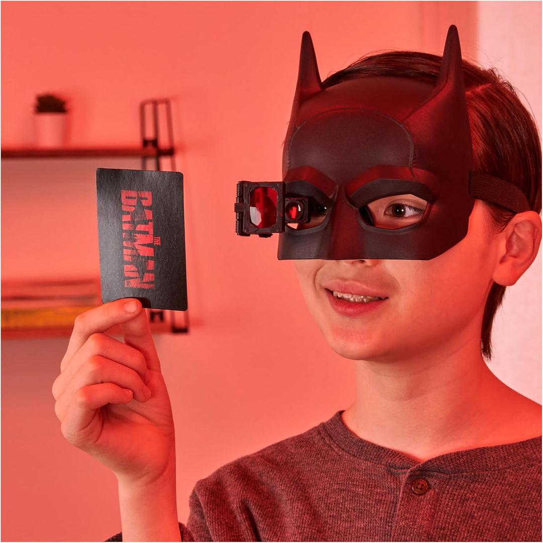 DC Comics, Batman Detective Kit Interactive Roleplay Toy and Accessories, The Batman Movie Collectib