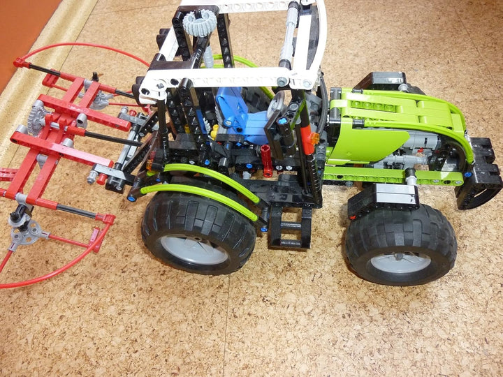 LEGO Technic 8284 - Grosser Traktor
