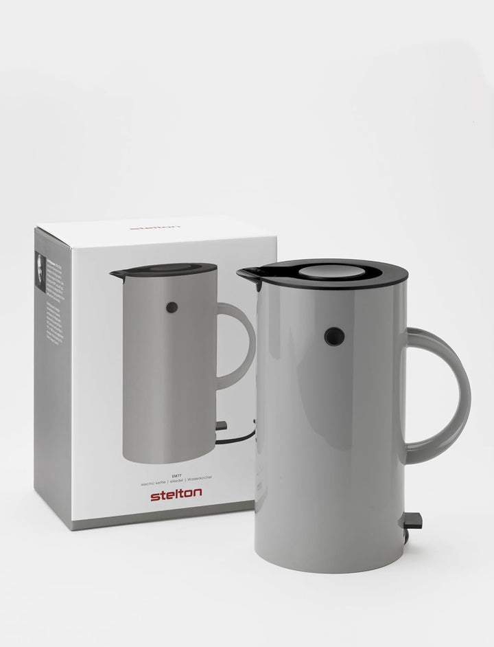 Stelton Wasserkocher EM77 - Elektrischer Kocher, Wasserkessel, Teekanne - Schnell kochend, niedriger