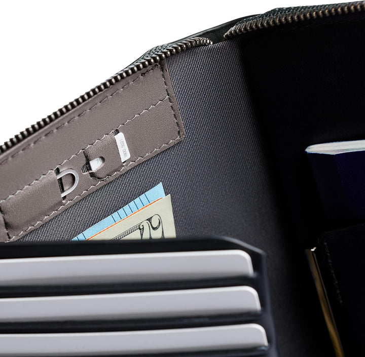 Bellroy Travel Folio – Second Edition- Sienna - Everglade, Everglade
