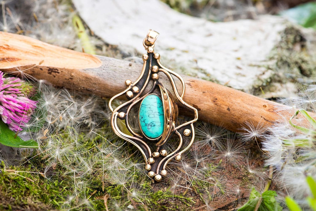 Windalf Grosser Bohemian Schmuck Anhänger ISIRA 6.5 cm Türkis Zauberblatt Bronze