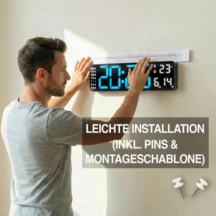 OPIS Clock 1 XL 32 cm – Wanduhr Digital in Blau mit Fernbedienung, Temperaturanzeige, Datum, Wochent