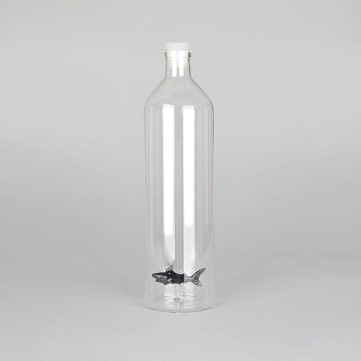 balvi Flasche Atlantis Shark Farbe Grau Glasflasche mit Haifigur im Innern Borosilikatglas 30 x 8,5