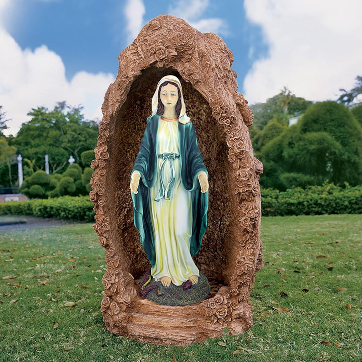 Design Toscano Jungfrau Maria, die Gottesmutter der Unbefleckten Empfängnis Religiöse Gartenstatue,