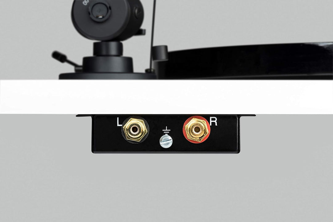 Pro-Ject Essential III SB, Audiophiler „Best Buy“ Plattenspieler mit elektronischer Geschwindigkeits