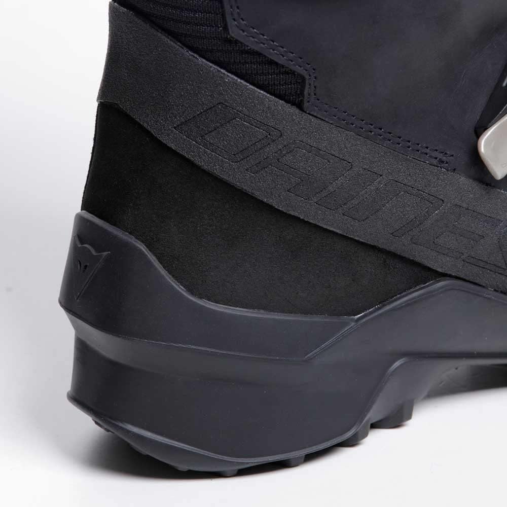 Dainese Seeker Gore-Tex Motorradstiefel, schwarz, 44 44 EU Schwarz, 44 EU Schwarz