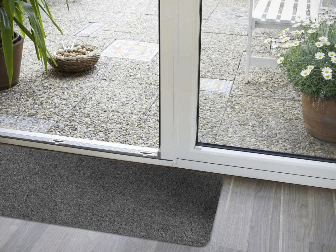 Salonloewe Fussmatte waschbar Schuhparkplatz Anthrazit 30 x 100 cm Eingangs-Matte Läufer schmal unif